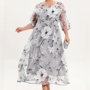 Flycurvy Sheer Floral Fit and Flare Dress Size 2XL NWT